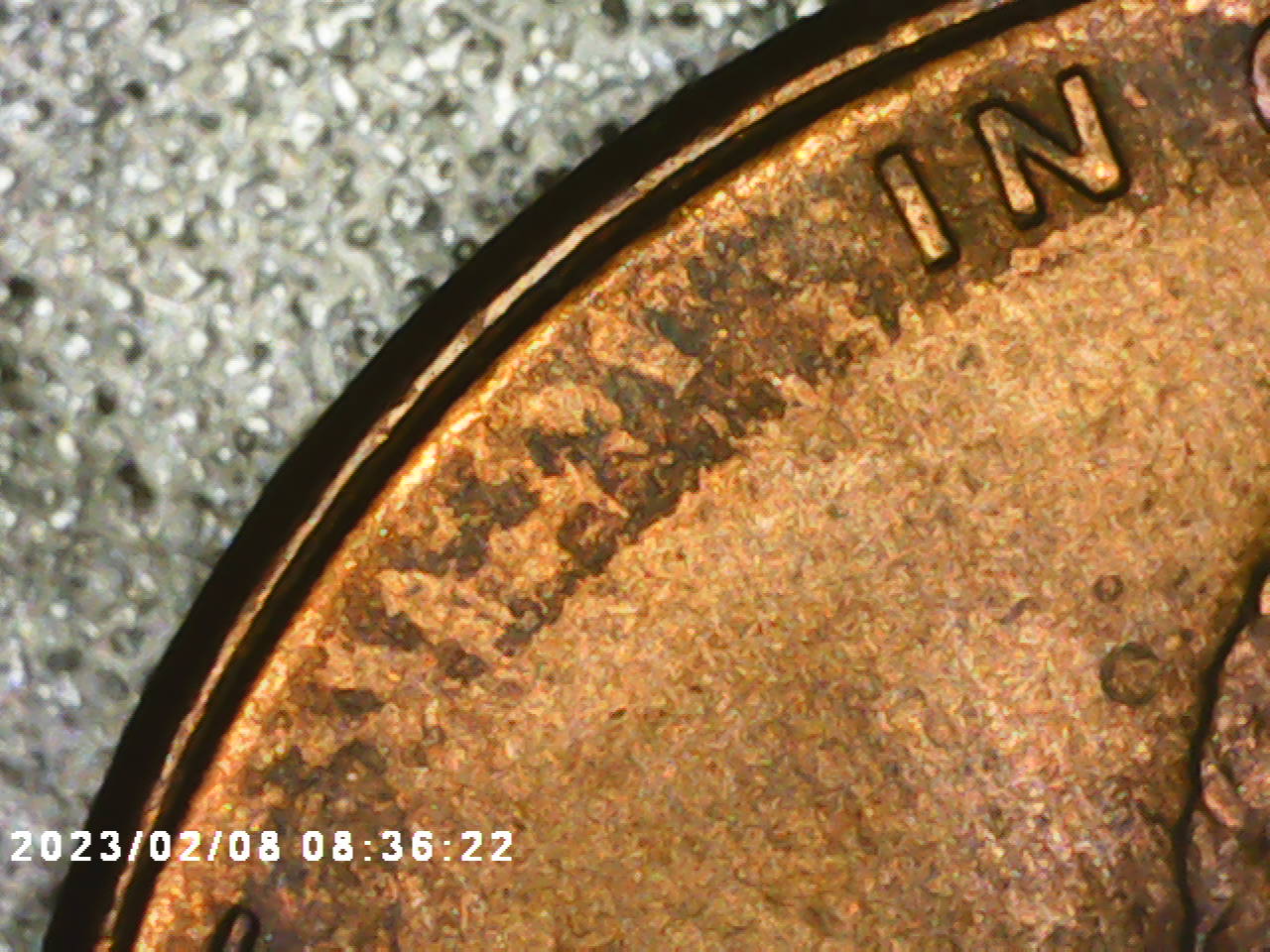 2005-Lincoln-With-Strange-Indention